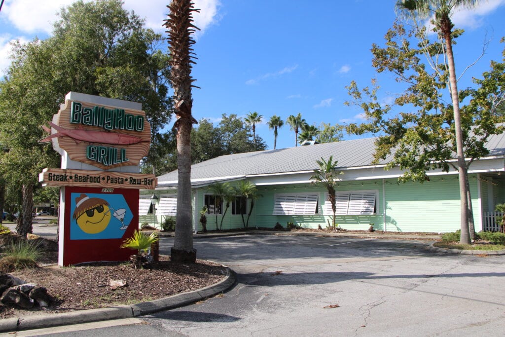 Ballyhoo Grill is evicted from Gainesville storefront on Oct. 17. Photo by Lillian Hamman