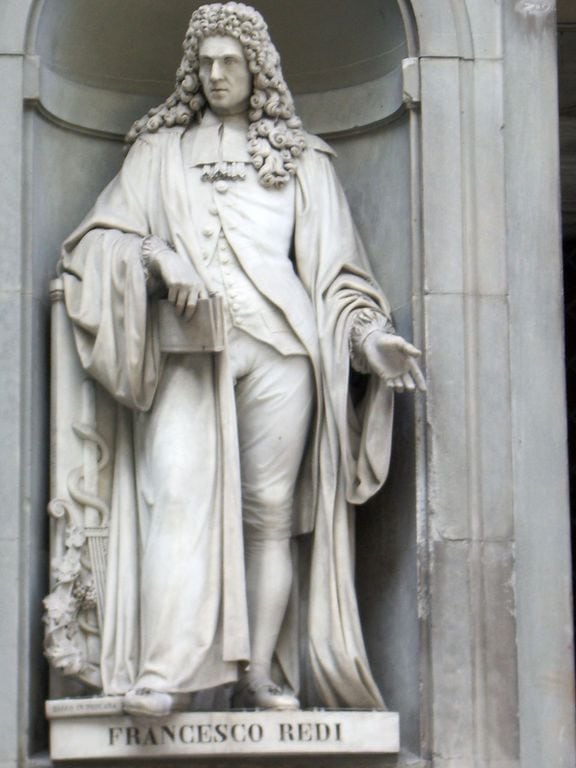 Francesco Redi Statua