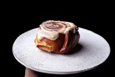 Zimtschnecken mit Chai Frosting