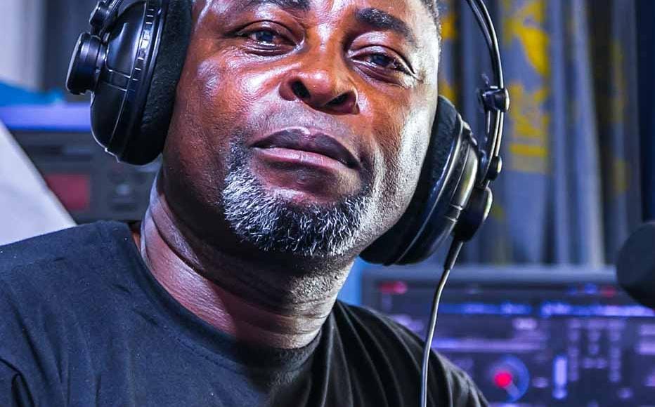 On January 13, 2022, a group of men in balaclavas, armed with guns and broken bottles, forced their way into a broadcast studio in Ada Foah, Ghana. Gabriel Adjaotor, a popular presenter on the community station Radio Ada, was beaten and kicked during the attack.