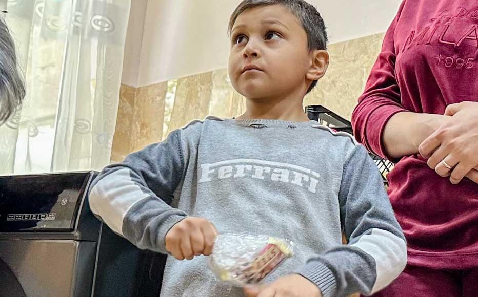 Displaced families take turns using the only washing machine in the kindergarten. State aid programmes and support from NGOs and international organisations cannot address the needs of such a large number of people, note refugees and aid workers.