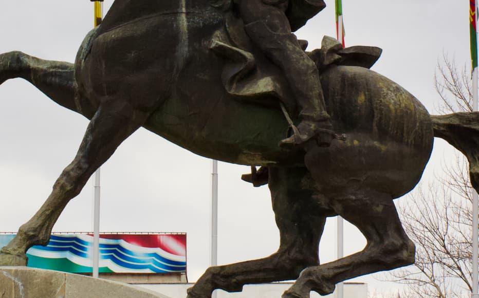 An old woman begs in central Tiraspol by the equestrian monument dedicated to Alexander Vasilyevich Suvorov, the Russian general who founded the city in 1792. Poverty is high, particularly among old people, and low salaries push hundreds out of the region every year in search of jobs.