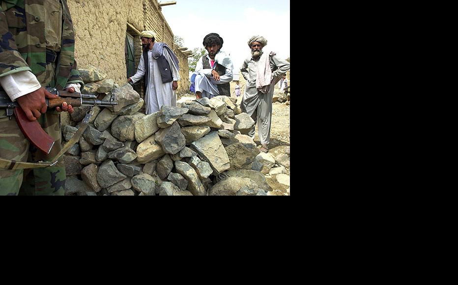 Afghan local militia operate in southern Afghanistan. (Photo: Wally Santana-Pool/Getty Images)