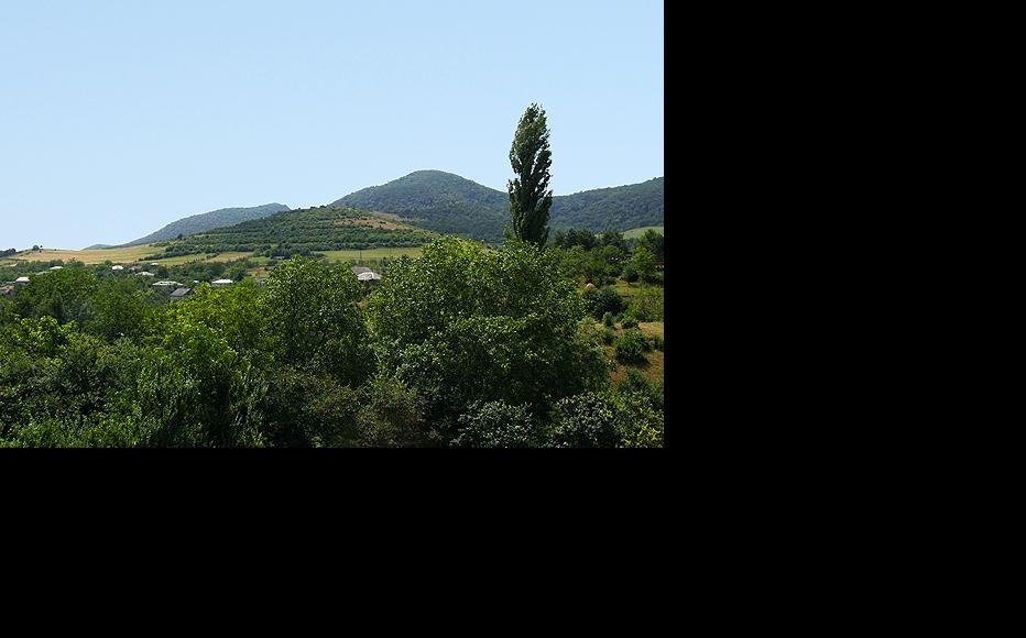 The village of Koti sits on a stretch of Armenian territory that is nearly surrounded by Azerbaijan. (Photo: Gayane Mkrtchyan)