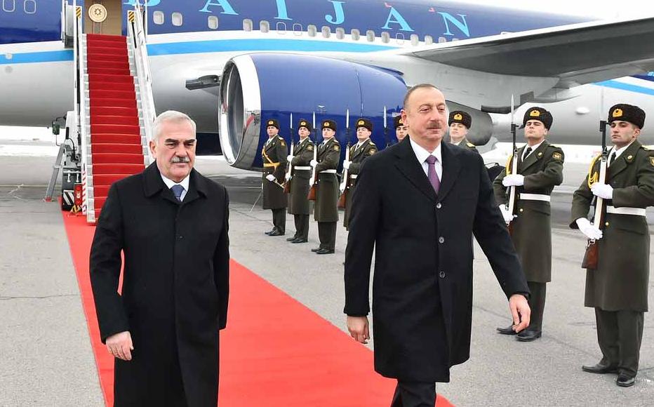 Azerbaijan’s President Ilham Aliyev (right) with Vasif Talibov (left), now former governor of Nakhchivan in an official meeting in 2017. On December 21, 2022 Talibov resigned from his ruling position in the country’s remote enclave after 27 years. The 62-year-old cited health concerns, but rumours had been circulating that the central government in Baku sought greater control on the region. Azerbaijan’s President Ilham Aliyev (right) with Vasif Talibov (left), now former governor of Nakhchivan in an official meeting in 2017. On December 21, 2022 Talibov resigned from his ruling position in the country’s remote enclave after 27 years. The 62-year-old cited health concerns, but rumours had been circulating that the central government in Baku sought greater control on the region.