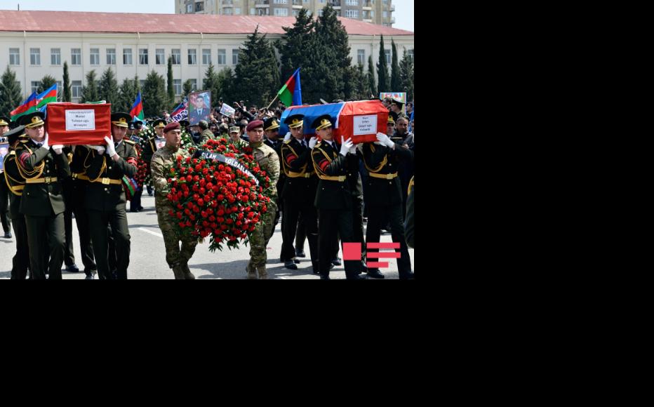 Funeral of Azerbaijani soldiers in Baku. (Photo: APA news agency)