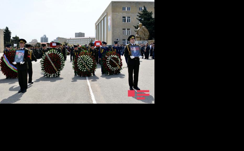 Funeral of Azerbaijani soldiers in Baku. (Photo: APA news agency)