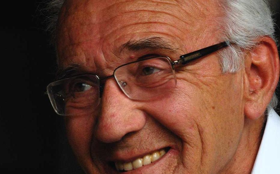 Professor Midhat Ridjanovic of Sarajevo University believes “Bosnian” should refer to everything that is spoken in the country, not just the language of one group. Professor Midhat Ridjanovic of Sarajevo University believes “Bosnian” should refer to everything that is spoken in the country, not just the language of one group.