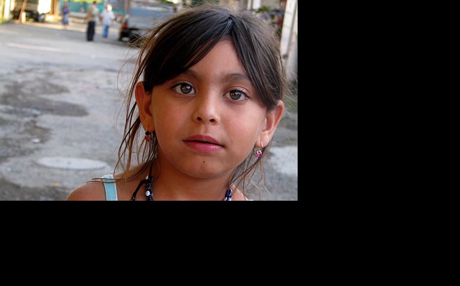 A gypsy girl in Tbilisi. (Photo: Shorena Latatia)