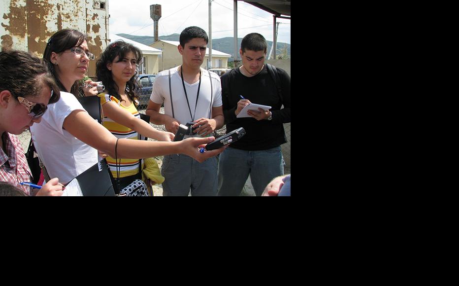 As part of IWPR-orgniased reporting mission Armenian and Azerbaijani journalists visiting Berbuki IDP settlement in Georgia built as a result of Russian-Georgia war in August 2008. (Photo: IWPR Georgia)