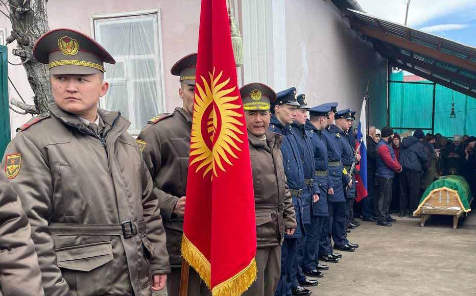 Rustam Zarifulin was reportedly killed on March 14 while fighting with the Russian army in the town of Izium, in Ukraine's Kharkiv region. He moved to the Russian region of Sverdlovsk in 2016, where he served in the army and then became a contract soldier. He was buried in Chui, Kyrgyzstan's northernmost region, on March 27. Rustam Zarifulin was reportedly killed on March 14 while fighting with the Russian army in the town of Izium, in Ukraine's Kharkiv region. He moved to the Russian region of Sverdlovsk in 2016, where he served in the army and then became a contract soldier. He was buried in Chui, Kyrgyzstan's northernmost region, on March 27.