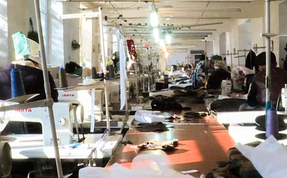 One can do menial tasks while in prison, such as sewing, baking, making army boots and producing soybean milk. One can do menial tasks while in prison, such as sewing, baking, making army boots and producing soybean milk.