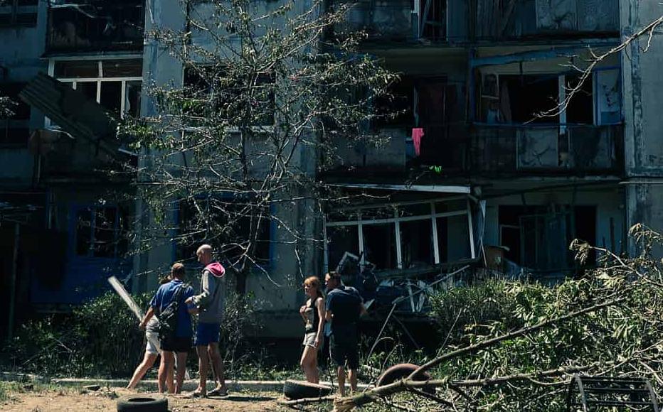 An apartment building in Bakhmut destroyed by rocket fire on June 13, 2022. Civilians feel the onslaught of advancing Russian troops in the city located about 60 kilometres south-west of Severodonetsk and is located on the main road leading to the city at the epicentre of the fighting.