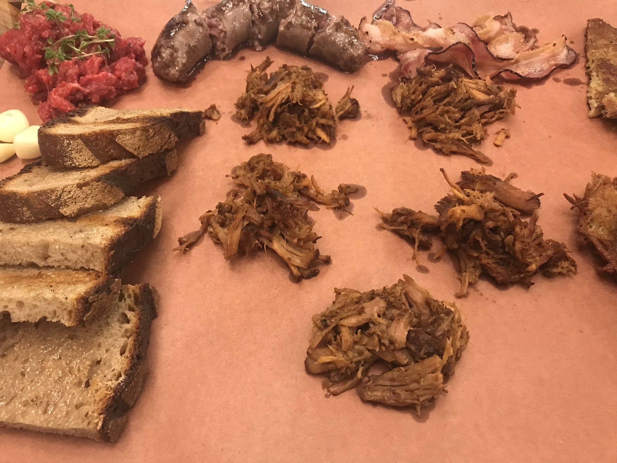 Taste of Prague Fleisch- und Wurstvariationen im Kantyna