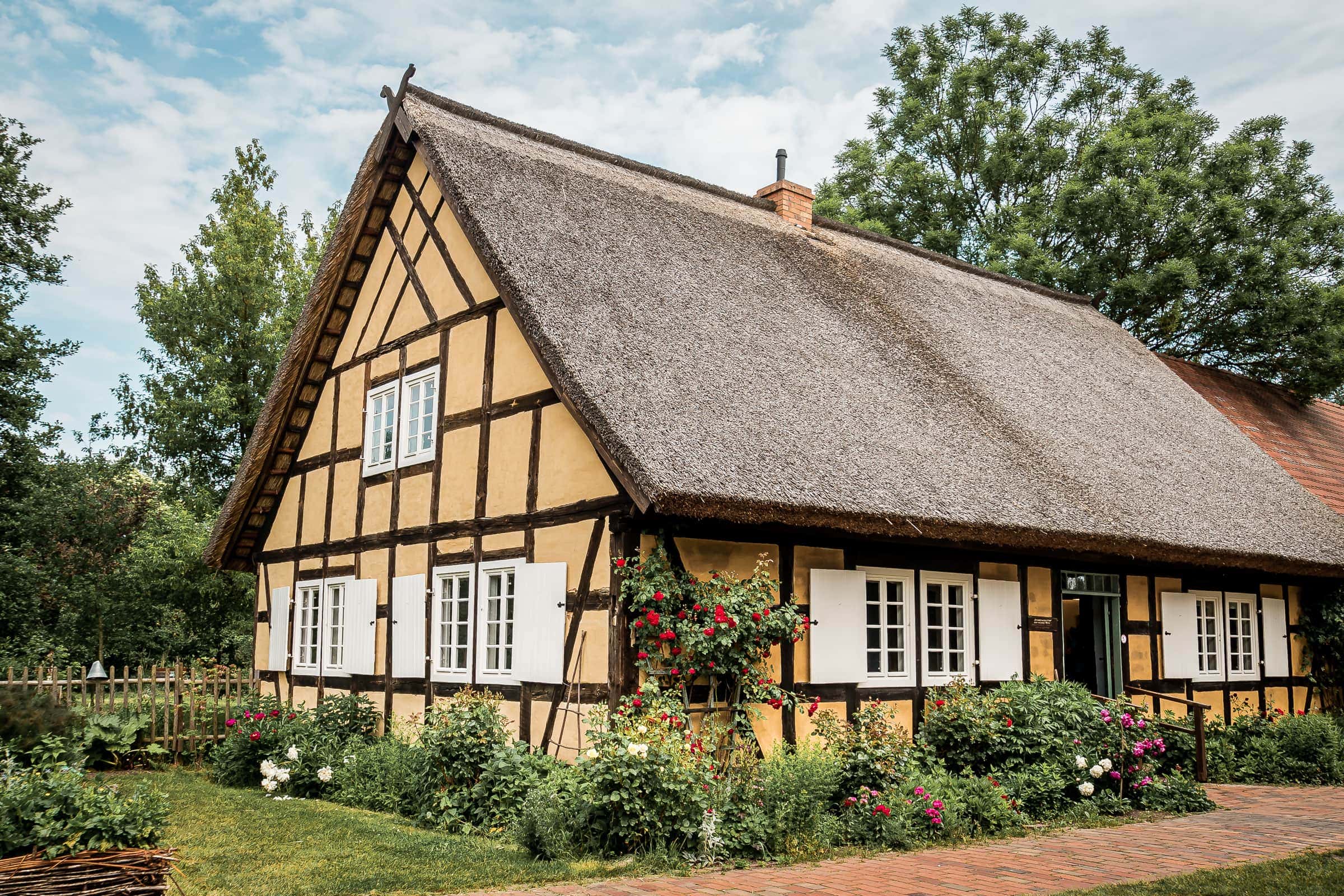 altes Bauernhaus im Freilandmuseum Lehde