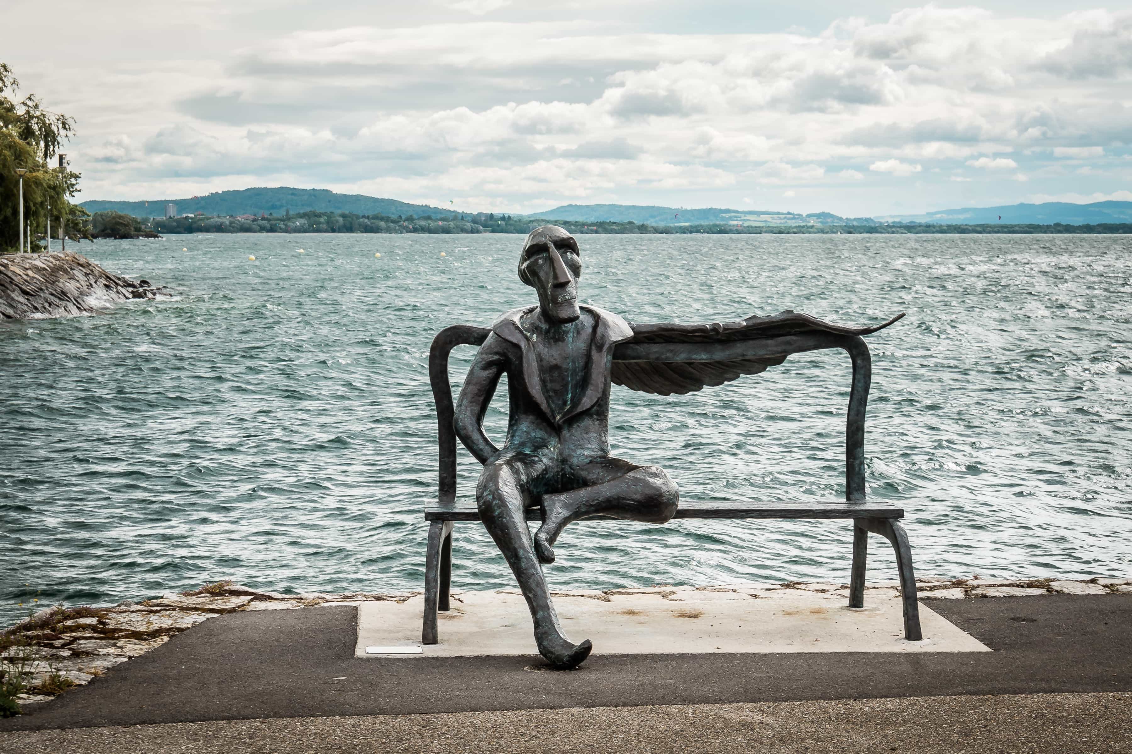 Skulptur am Wellenbrecher