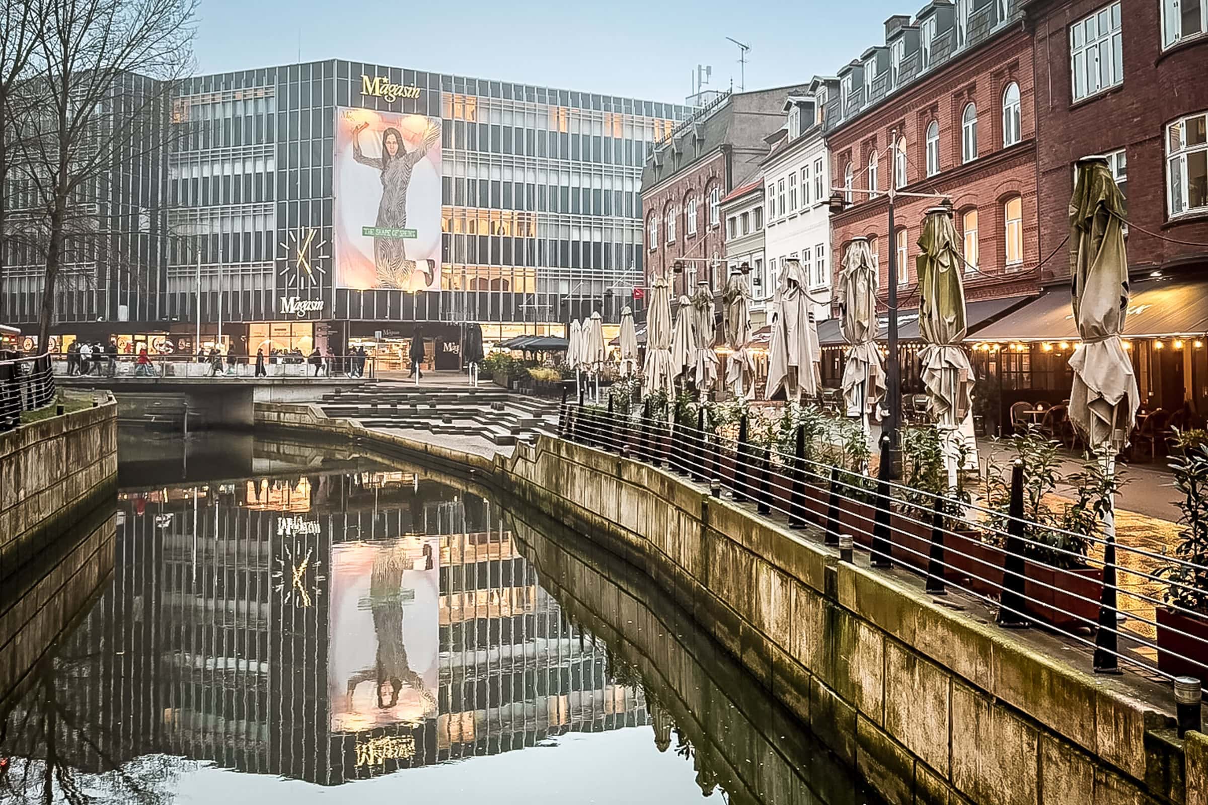 Aarhus im Nebel