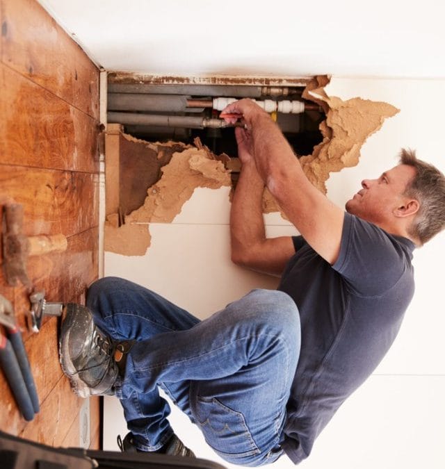 When the Pipes Burst at 2 AM: A Water Damage Restoration Story Anna, TX Homeowners Need to Read