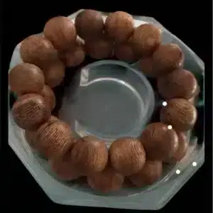 Chuỗi Trầm Hương Tự Nhiên Size 16mm Thơm Sống