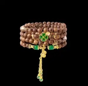 Vòng Tay Trầm Hương 108 Hạt Mix Charm Cỏ 4 Lá – Túi Bạch Ngọc Phong Thủy Ngũ Hành