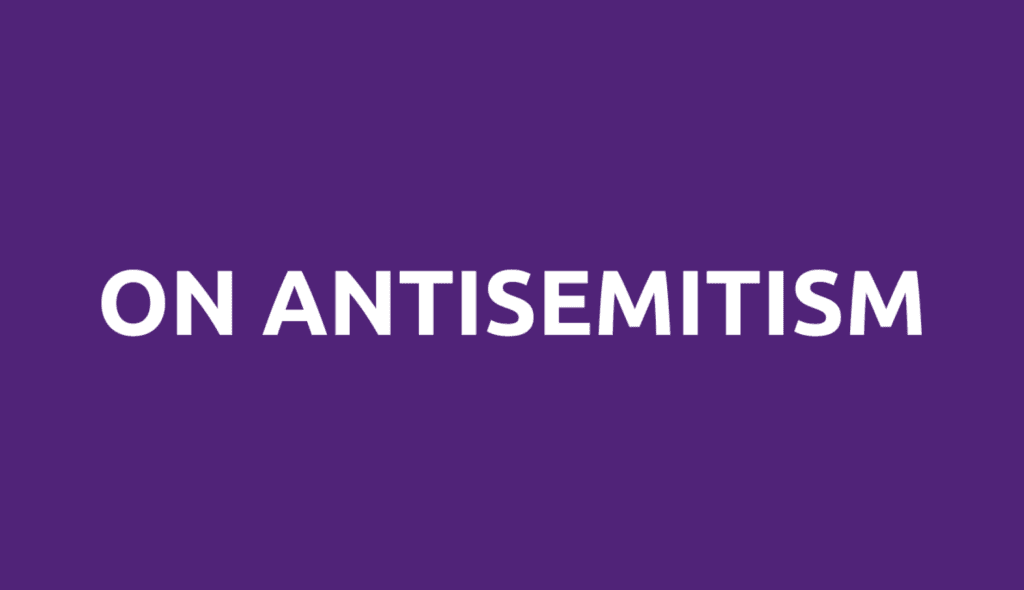 Dirk Bachhausen spricht über Antisemitismus und Toleranz in Deutschland.