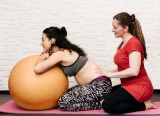 doula vs midwife