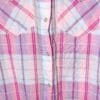 Isabel Marant Étoile karierte Bluse in Rosa und Lila mit Western-Details. Leichtes Secondhand-Design mit Druckknöpfen, Brusttaschen und modernem Vintage-Charme.