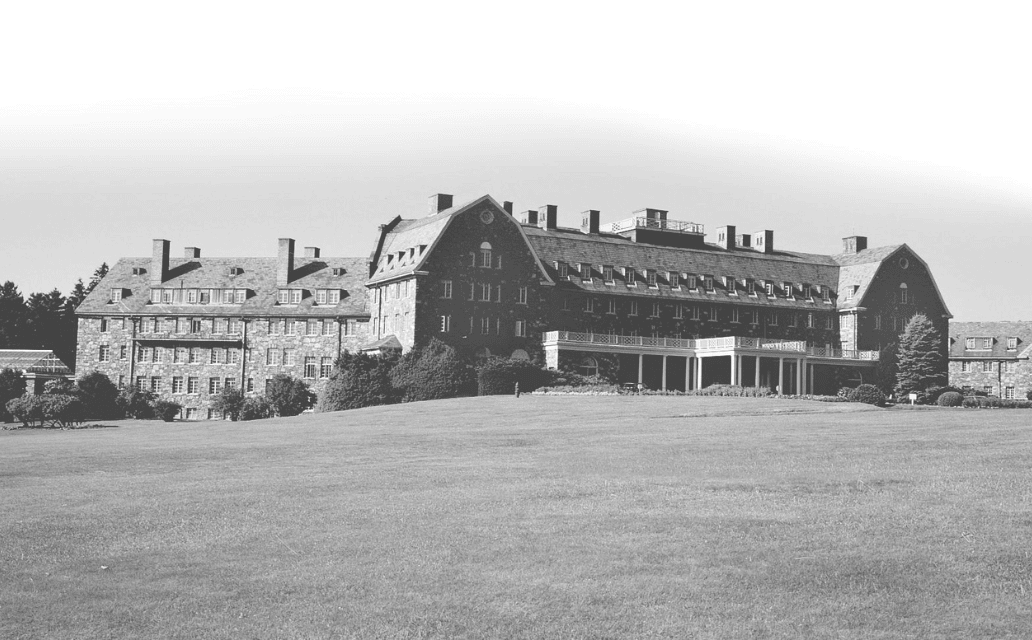 A historic image of the exterior of Skytop Lodge