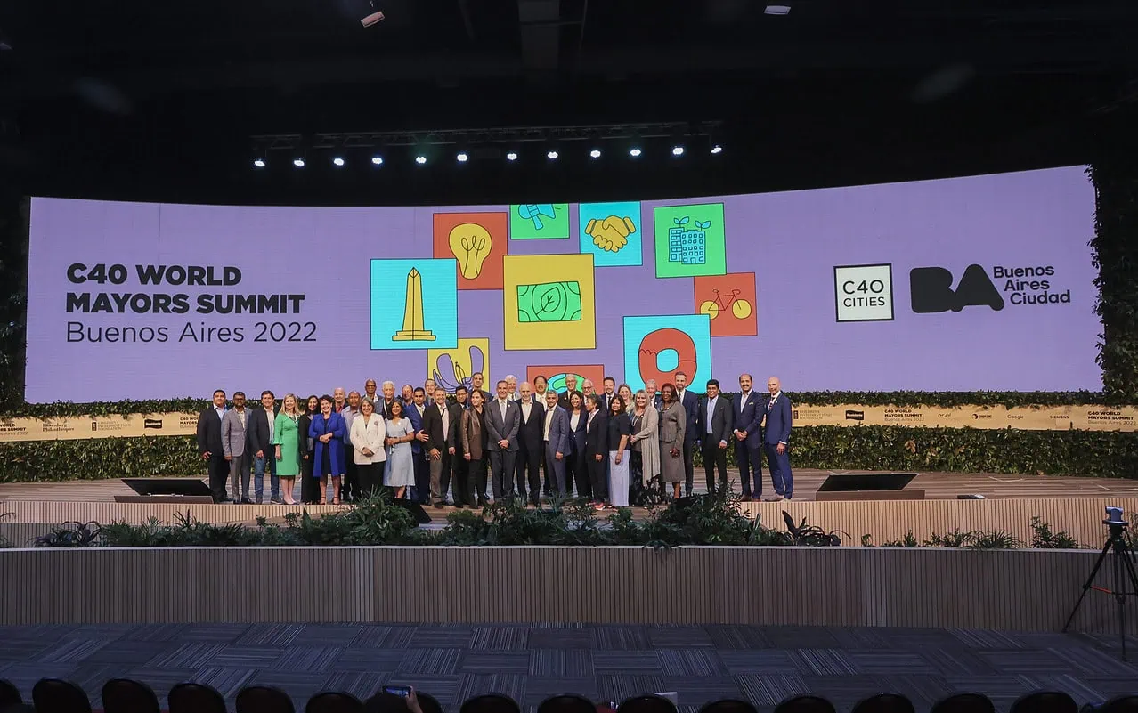 C40 Summit, Buenos Aires, 2022. Mayors group picture.