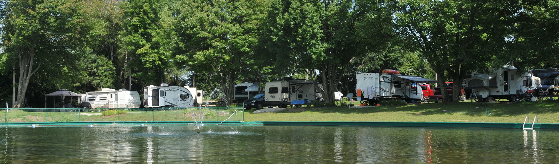 Réservez dans l'un des plus beau camping du Québec : Camping Lac-Saint-Michel Réservez dans l'un des plus beau camping du Québec : Camping Lac-Saint-Michel