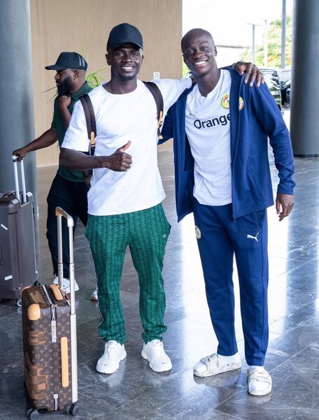 Équipe Nationale du Sénégal : (Photos) Les clichés de l’arrivée des Lions ! - wiwsport