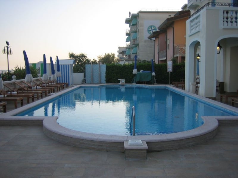 Hotel Casa Bianca al Mare
