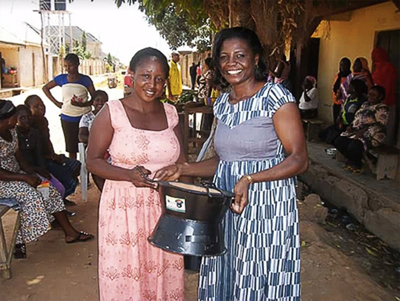 olanike-giving-stove-2