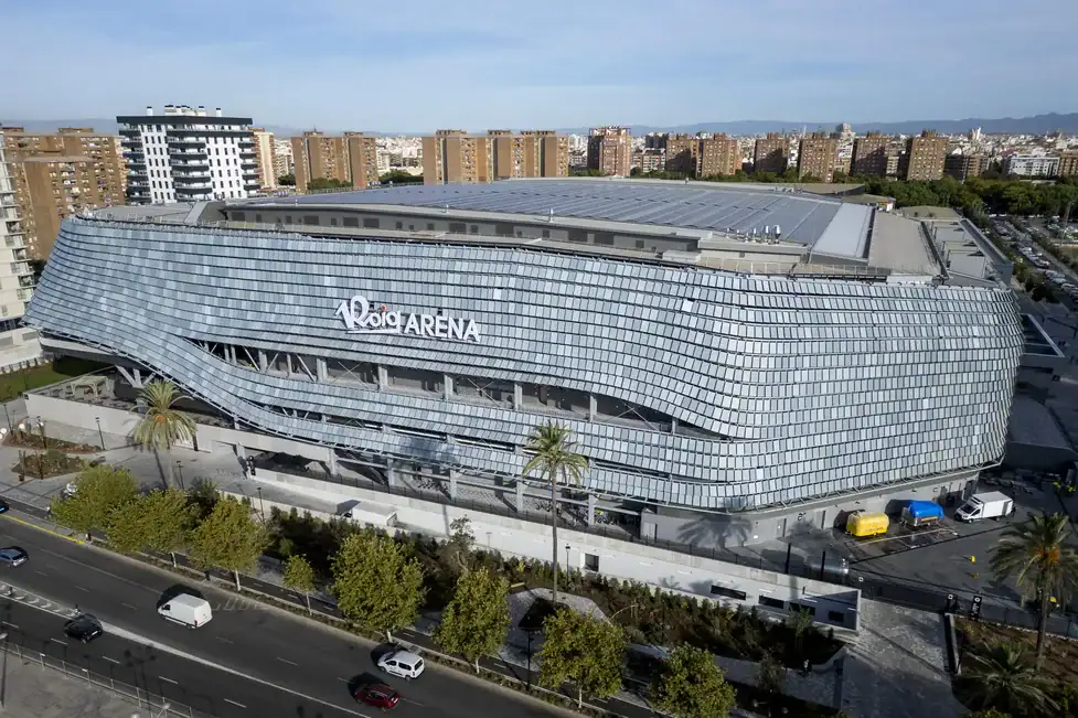 El Roig Arena abre sus puertas tras una inversión de 400 millones y un  millón de asistentes previstos el primer año