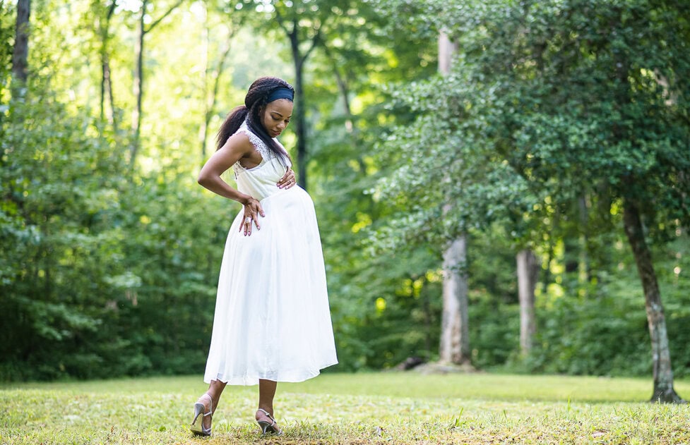 Seraphine: The Best 5 Maternity Dresses For Your Photoshoot