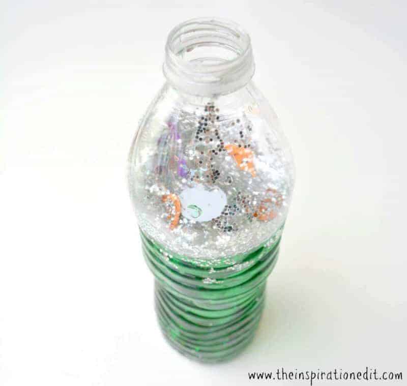 halloween sensory bottle idea