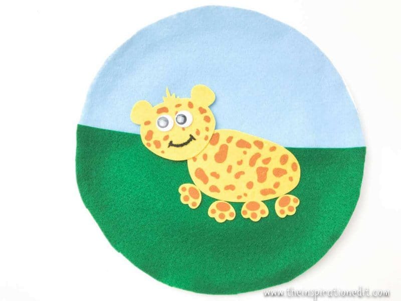 Leopard Paper Plate Craft.