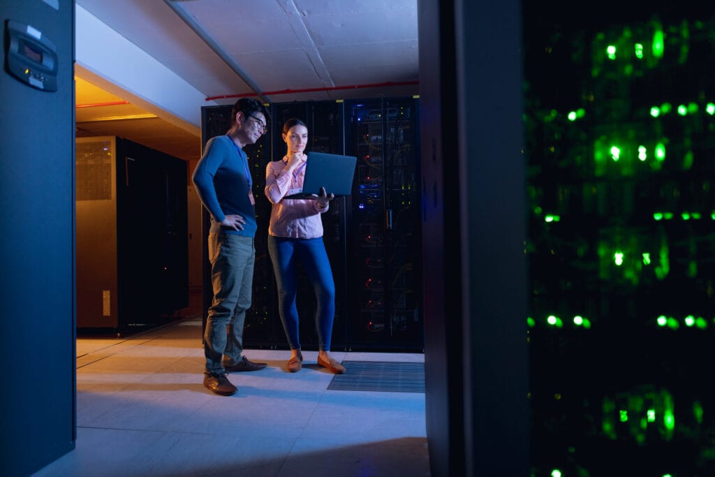 Im Kontext von "Server einfach erklärt" ist es wichtig zu verstehen, wie man einen Serveranbieter auswählt. Diese Entscheidung kann erhebliche Auswirkungen auf die Leistung, Sicherheit und den Erfolg Ihrer Online-Präsenz haben.
