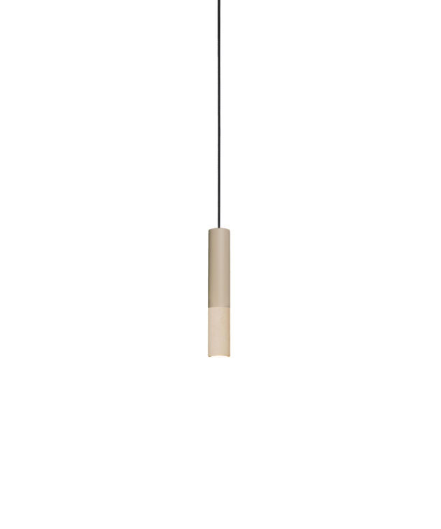 Alternative view of Kalla Powder 23
