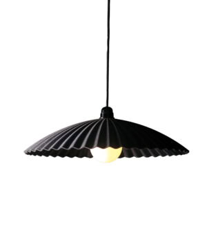 Alternative view of Fala Velvet