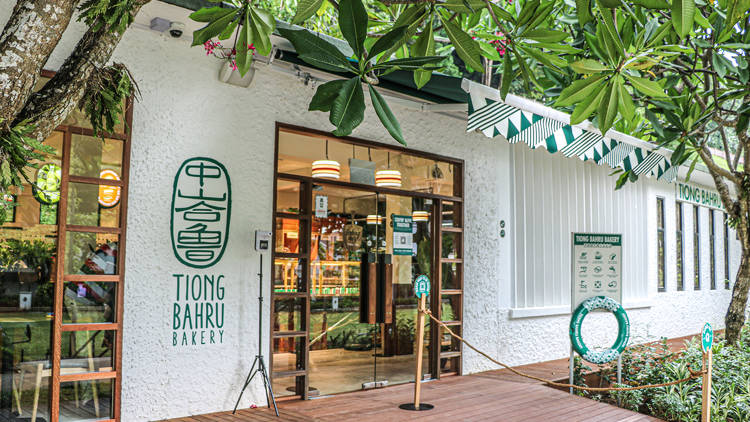 Ultimate Guide of Fort Canning Park Singapore: Explore the Historic Landmark 29 Tiong Bahru Bakery At Foothills