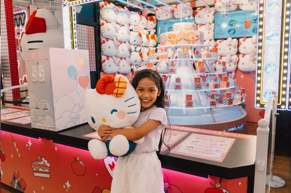 Singapore Christmas Attractions 2024: A Guide for Family Festive Fun 12 Carnival Game Price at Changi Festive 2024
