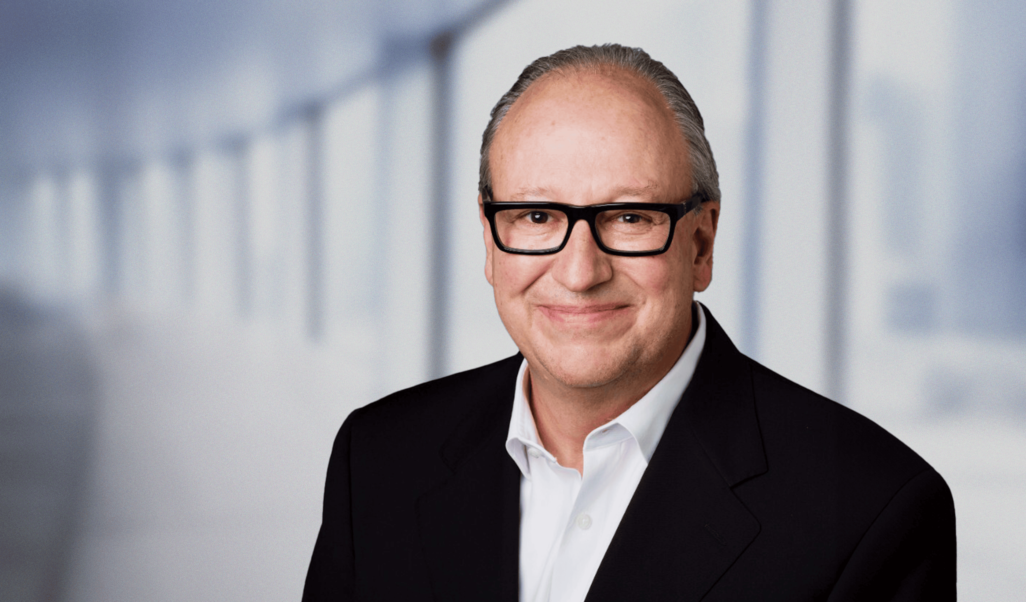 Mark Sundt Headshot Stax