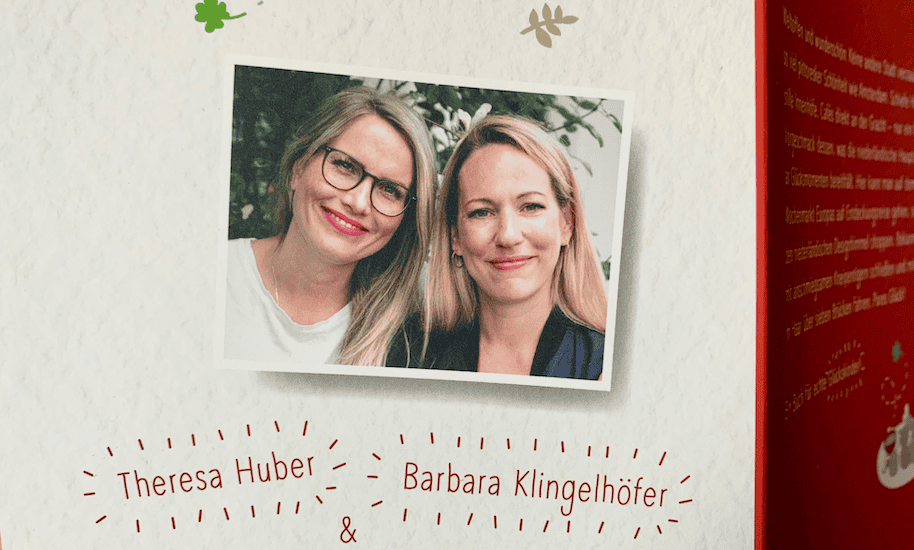 Theresa Huber und Barbara Klingelhöfer im Glücksortebuch Amsterdam