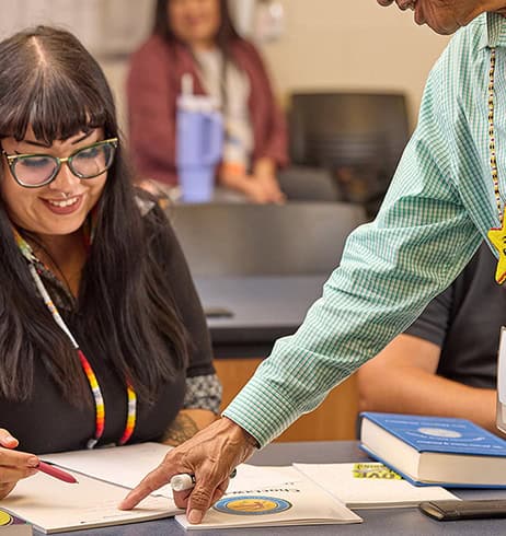 Chahta language speaker teaching student in class
