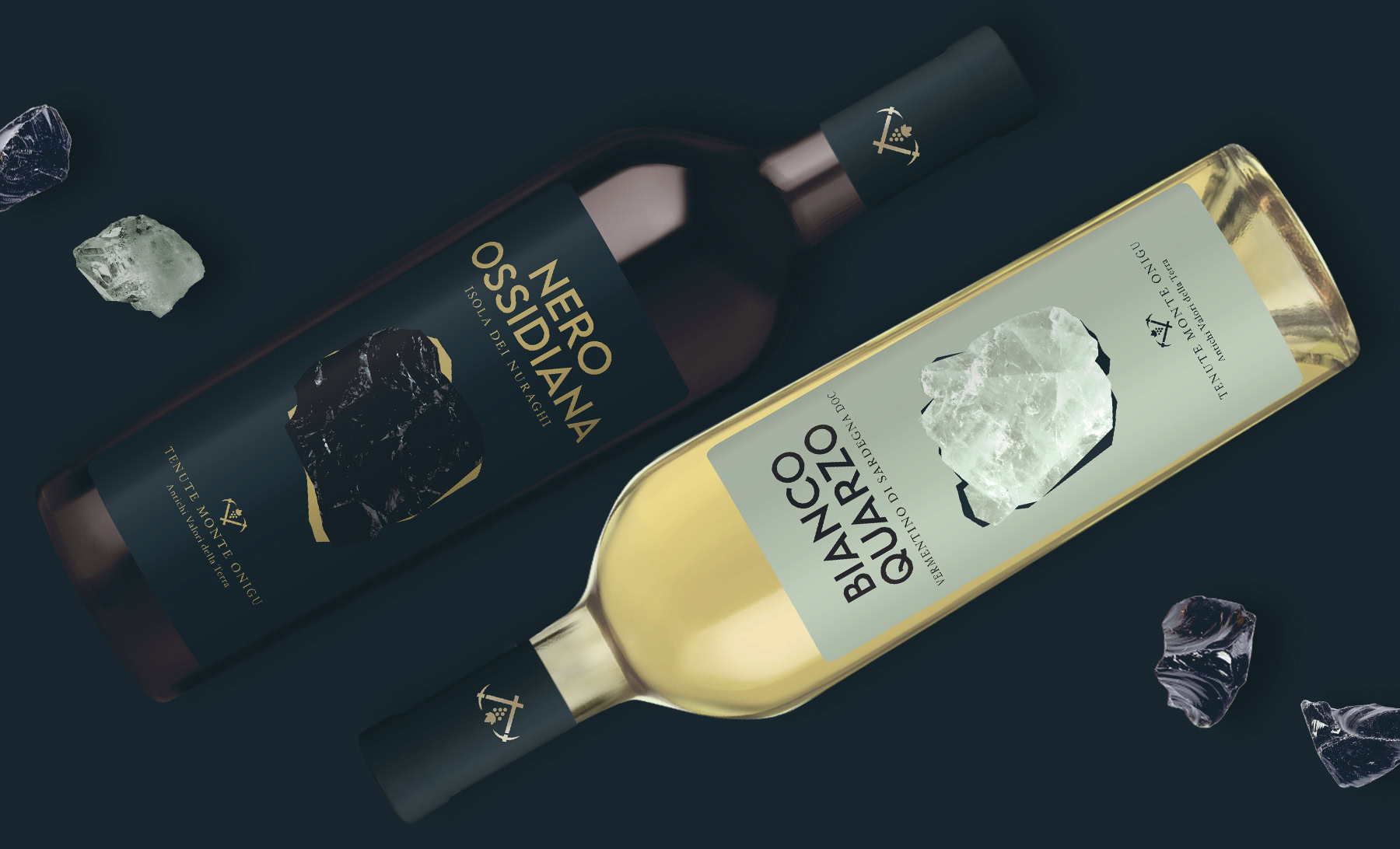 I vini risultano quasi complementari e in opposizione tra di loro, il bianco e il nero, l’ossidiana e il quarzo, gli uvaggi rossi e il Vermentino.