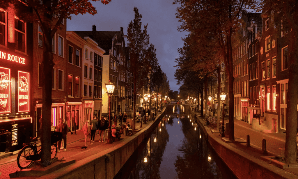 Oudezijds Achterburgwal Amsterdam