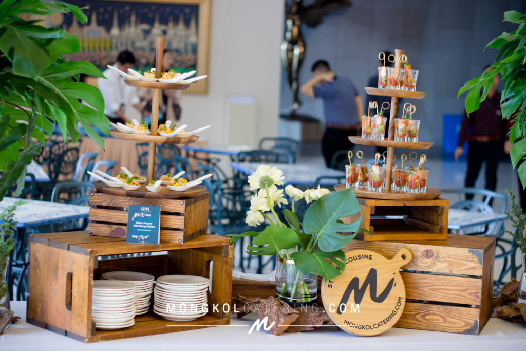 จัดค็อกเทลตีมไม้ธรรมชาติ @ Moca