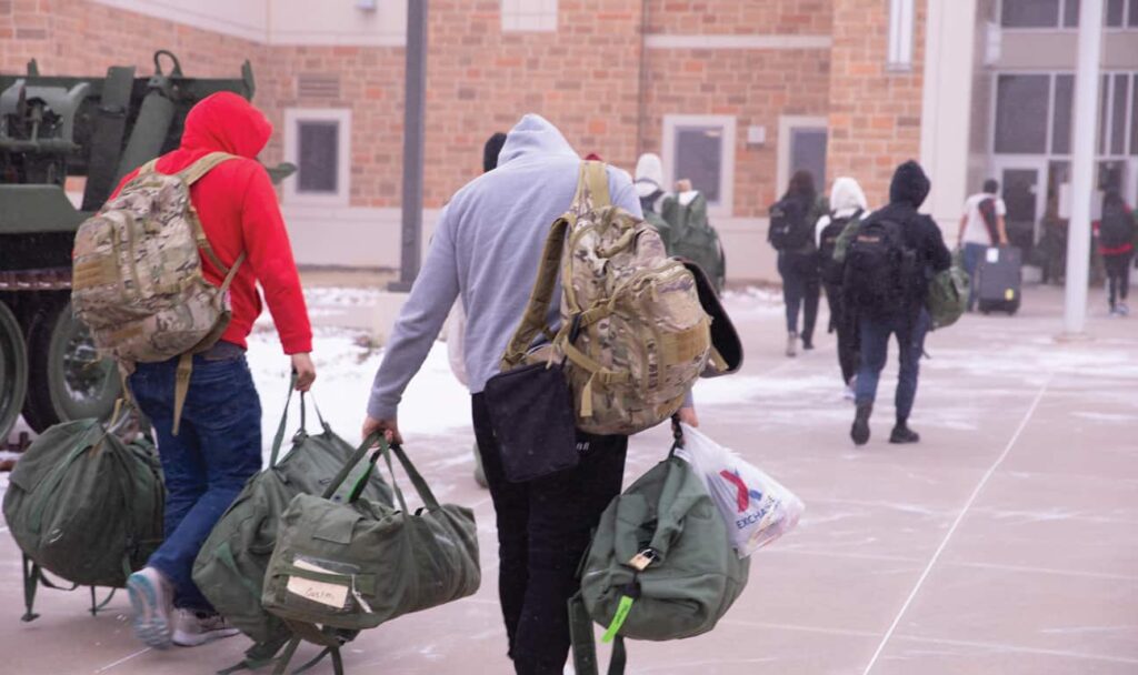 Oklahoma national guard troops home for Christmas