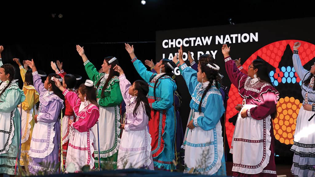 Princesses perform the Lord's Prayer.